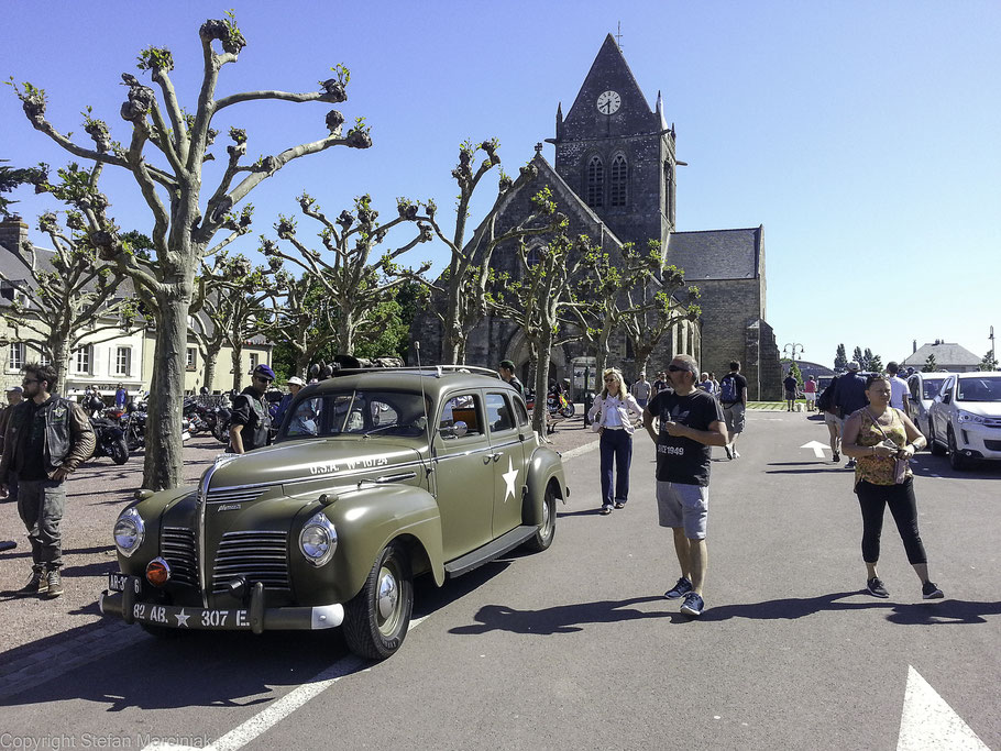 Bild: D-Day Feierlichkeiten in Sainte-Mère-Église, Normandie