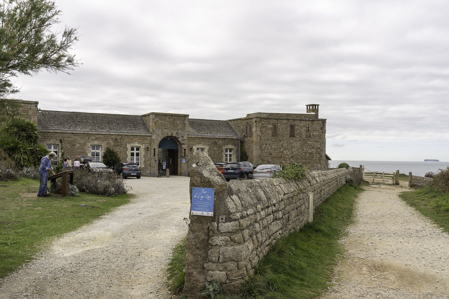 Bild: Eingang zum Fort du Cap Lévi 