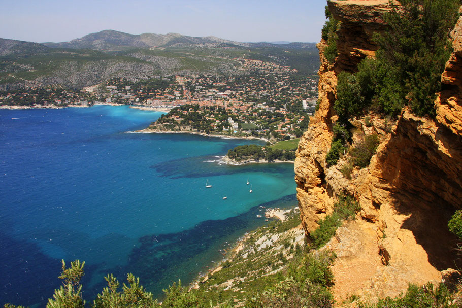 Bild: Route des Crêtes mit Blick auf Cassis in der Provence vom Cap Canaille