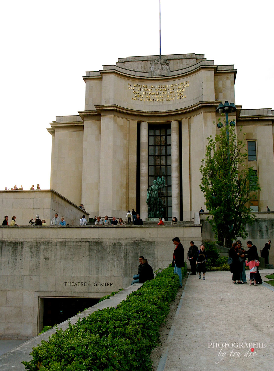 Bild: Trocadéro mit Palais de Chaillot in Paris 