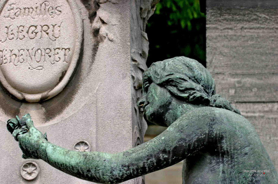 Bild: Cimitiere Père Lachaise in Paris 