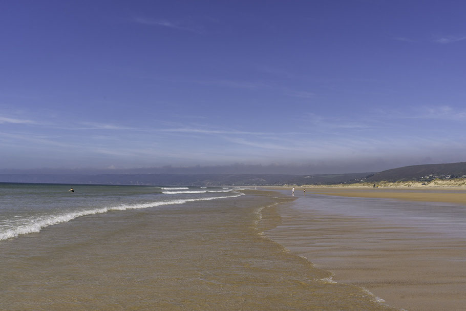 Bild: am flachen und weiten Sandstrand der Dunes de Biville