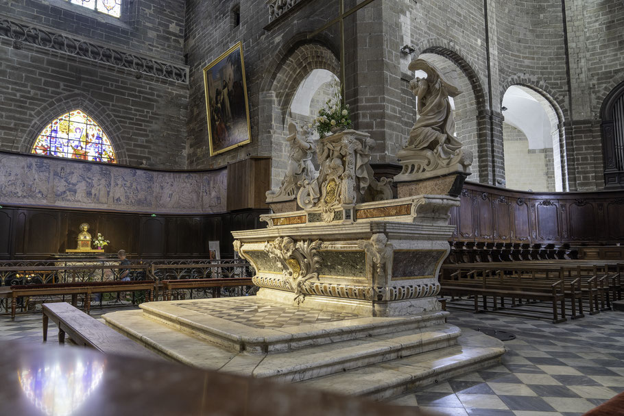 Bild: Der Hauptaltar in der Kathedrale Saint-Pierre in Vannes