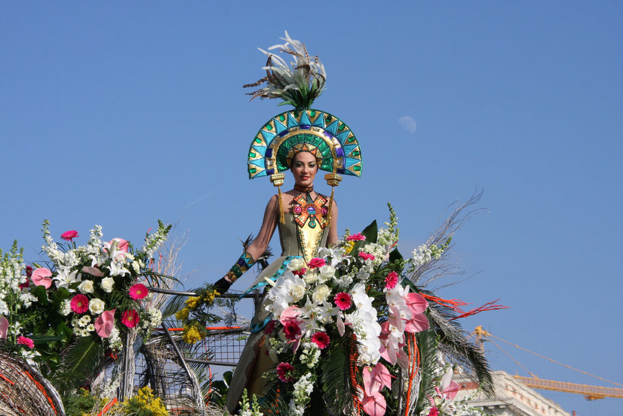 Bild: Blumencorso beim Karneval in Nice (Nizza)