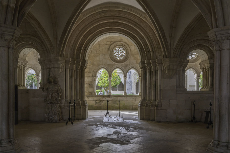Bild: Der Kapitelsaal in der Mosteiro de Santa Maria de Alcobaça 