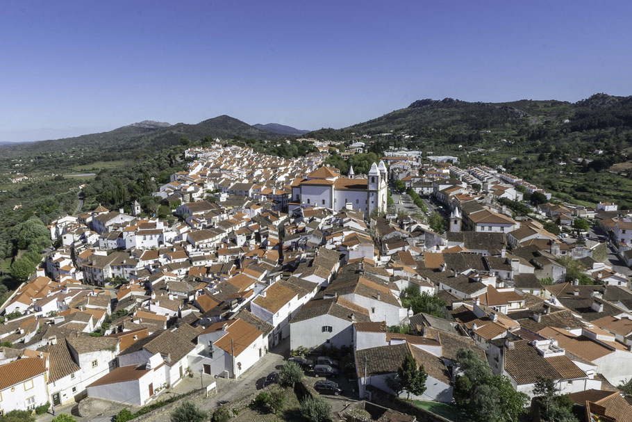 Bild: Aussicht vom Turm des Castelo de Vide in Castelo de Vide 