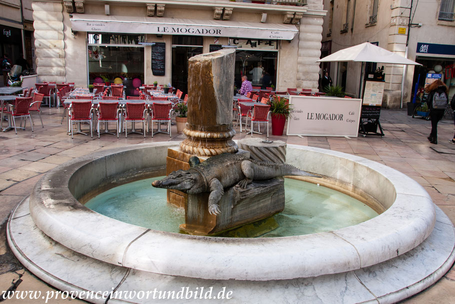 Bild: Nimes, Krokodilsbrunnen