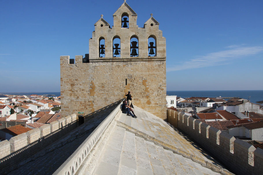 Bild:  Kirche Notre Dame de la Mer ind Saintes-Maries-de-la-Mer