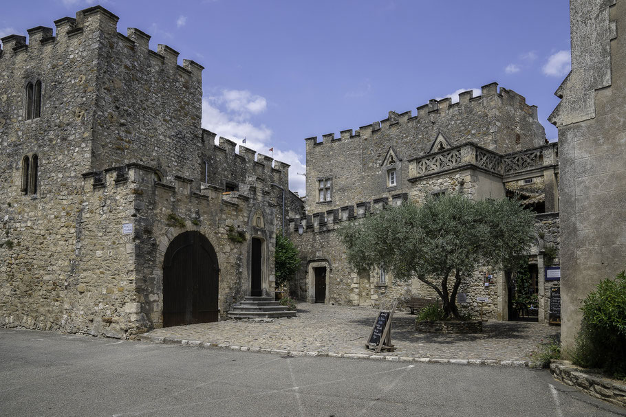 Bild: Aiguèze an der Ardèche  
