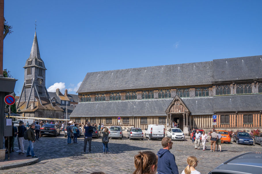 Bild: Honfleur im Département Calvados in der Normandie mit Église Sainte-Catherine und dem Glockenturm