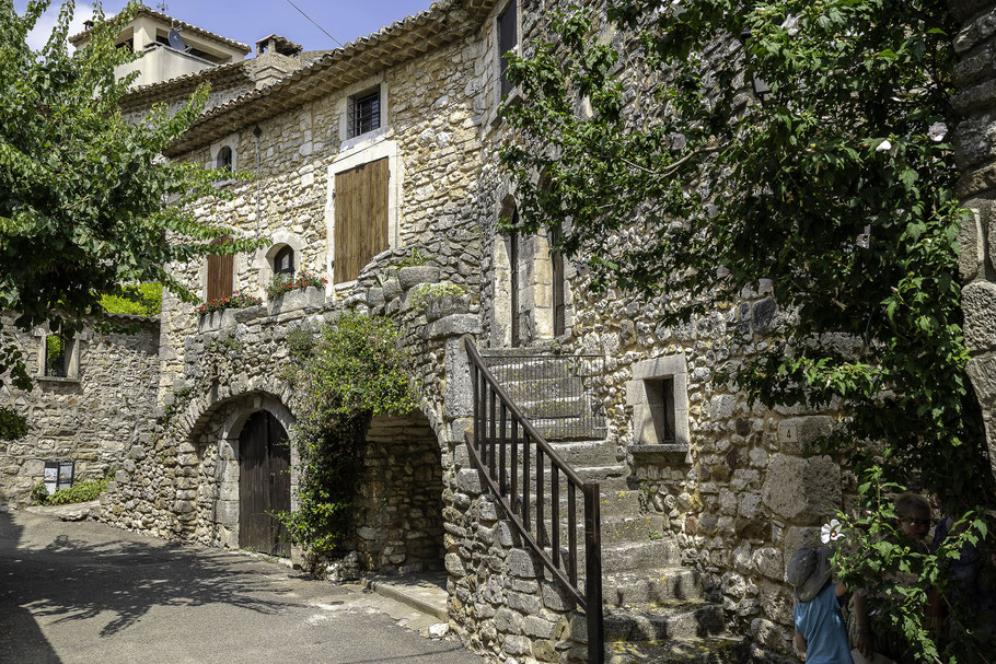 Bild: Aiguèze an der Ardèche  