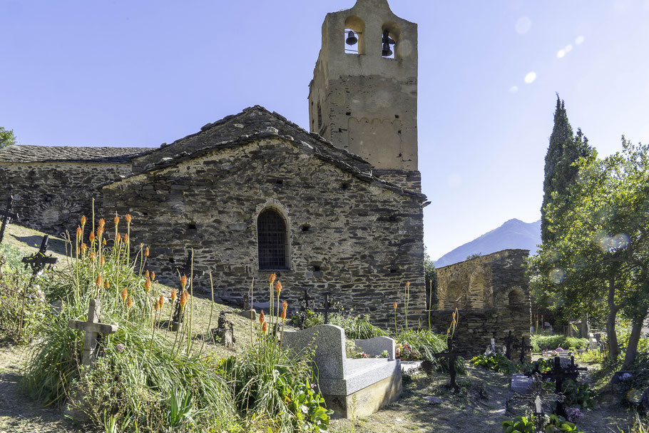 Bild: Kirche Église Saint-André in Évol im Département Pyrénées-Orientales 