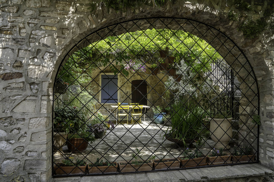 Bild: Aiguèze an der Ardèche  