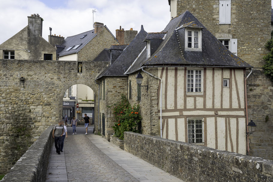 Bild: Porte Poterne an den Waschhäusern in Vannes, Bretagne