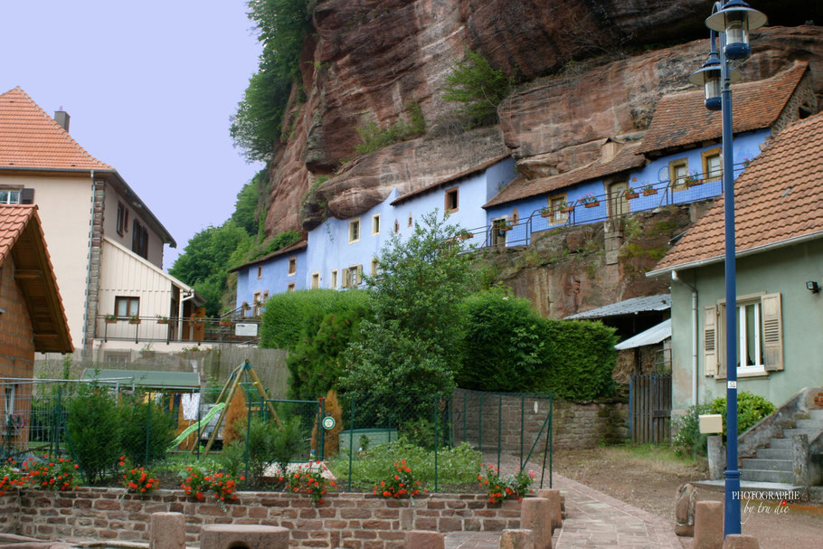 Bild: Felsenhäuser in Graufthal, Maison des rochers