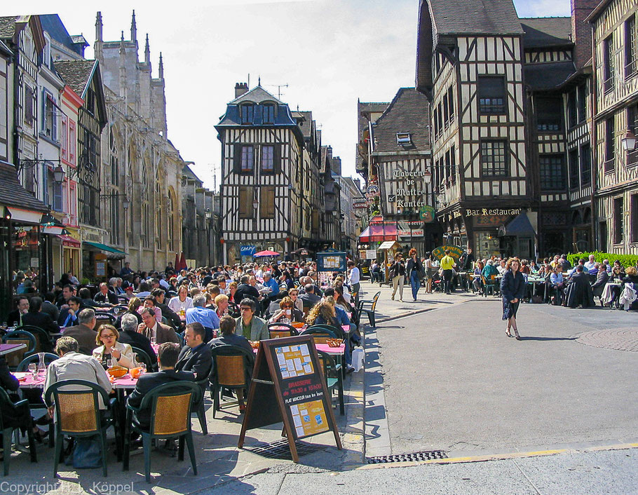 Bild: Place Alexandre Israël in Troyes