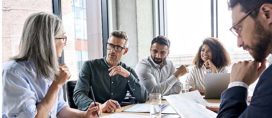 Foto: Workshop in Düsseldorf zum Thema Personalauswahl mit 5 Personen