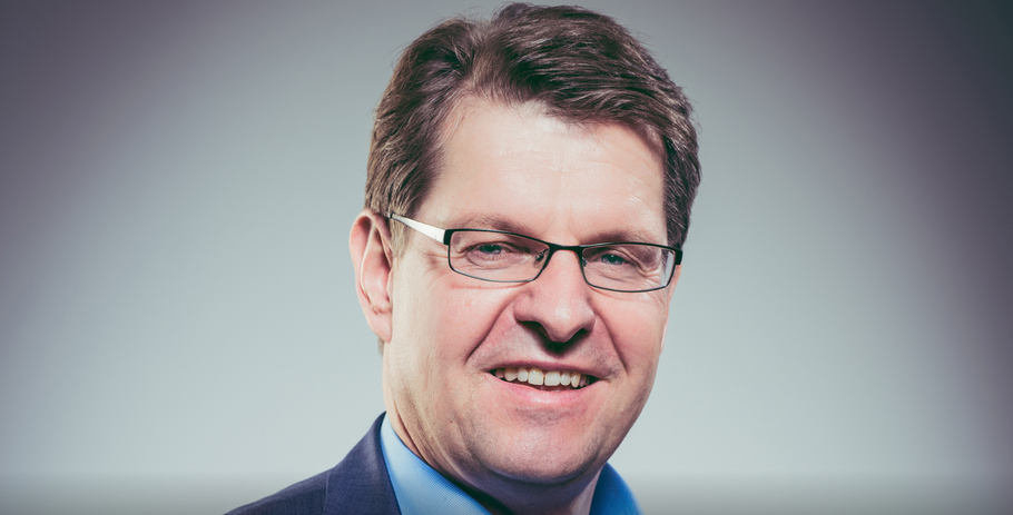 Ralf Stegner hat bei der letzten Bundestagswahl das Direktmandat im hiesigen Wahlkreis gewonnen (Foto: Screenshot Website