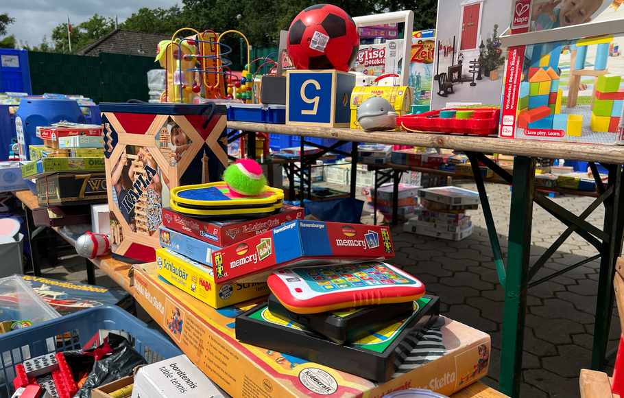 Attraktive Geschenkideen warten beim GAB-Flohmarkt (Foto:GAB)