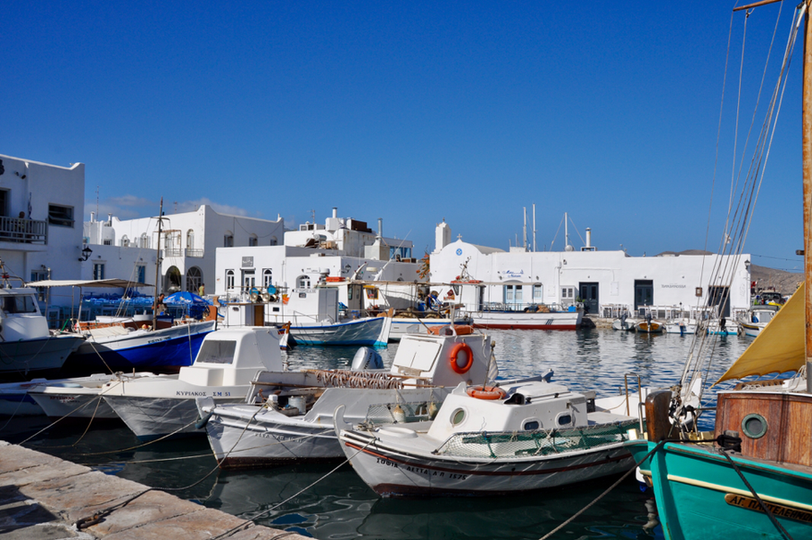 Paros Naoussa Hafen