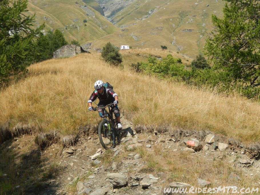 un breve passaggio in erba
