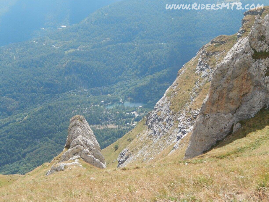 Raggiriamo la valle e ci aspetta un panorama mozzafiato sulla conca di Venaus