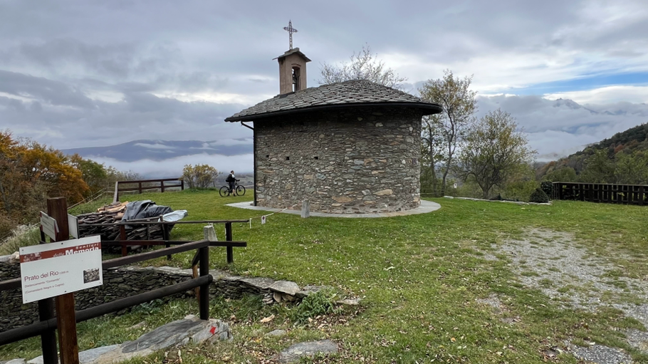 Oggi è il 1 Novembre, un passaggio in chiesa è d’obbligo