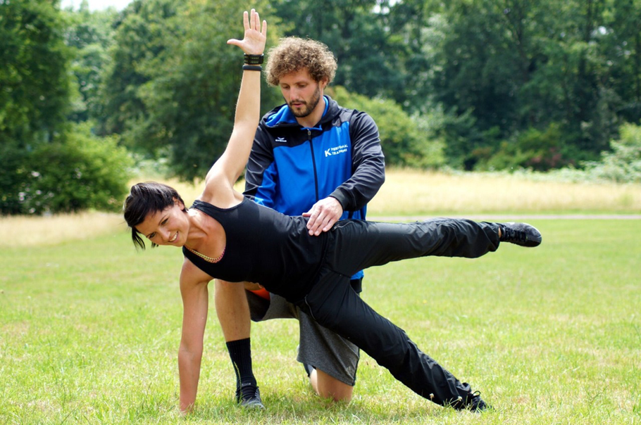Personal Training Mainz, Personal Trainer Mainz, Darmstadt, Frankfurt, Wiesbaden, Aschaffenburg, Nieder-Olm, Bingen, Oppenheim, Taunus, Privater Fitnesstrainer, Schmerztherapie, Trainingsziele erreichen, Athletik Training, Rehatraining, 1 zu1 Coaching