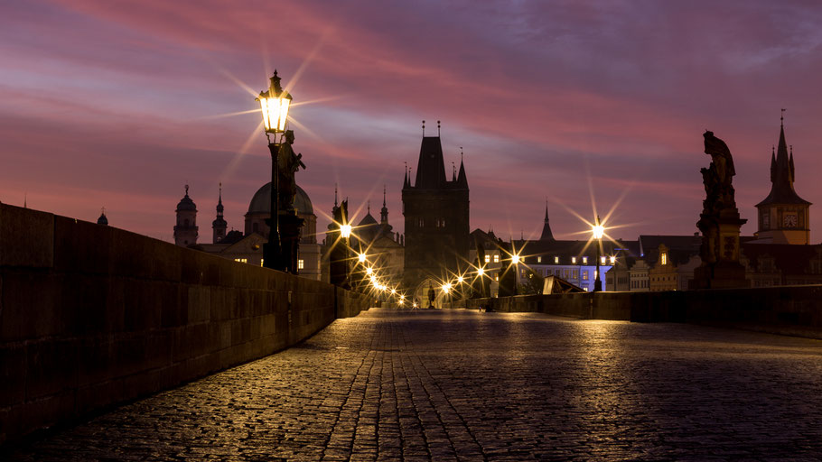 Red sky over Charles bridge in Prague