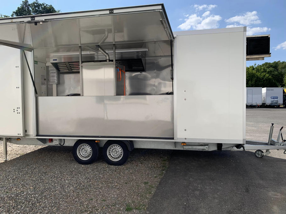 WC Express mobile kitchens and commercial kitchens trailer WC