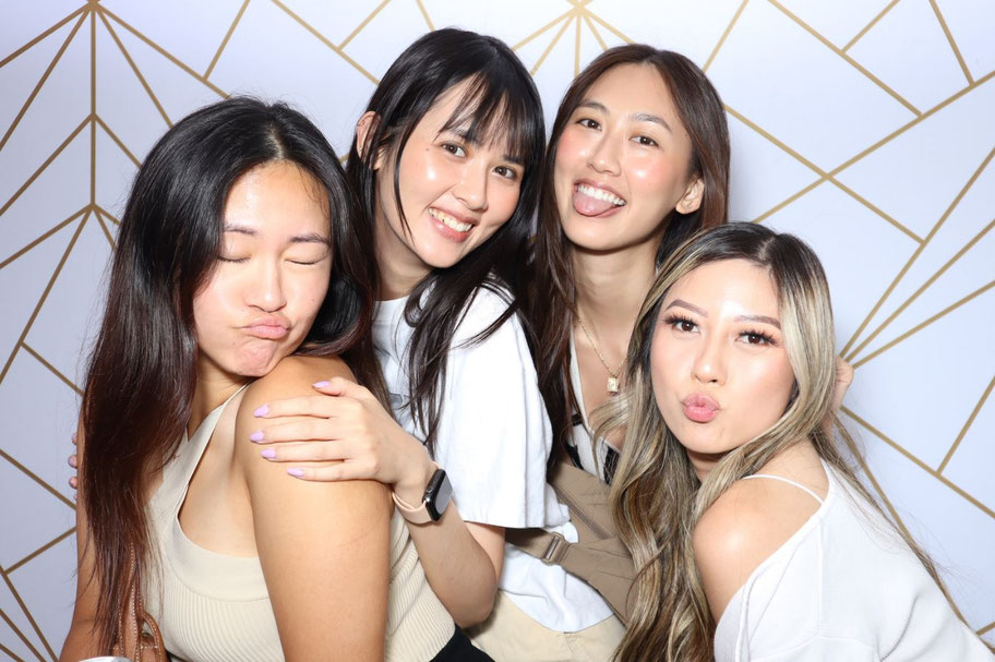 STANDARD BACKDROPS SnapCam Photo Booth 1 Rated Photo Booth in