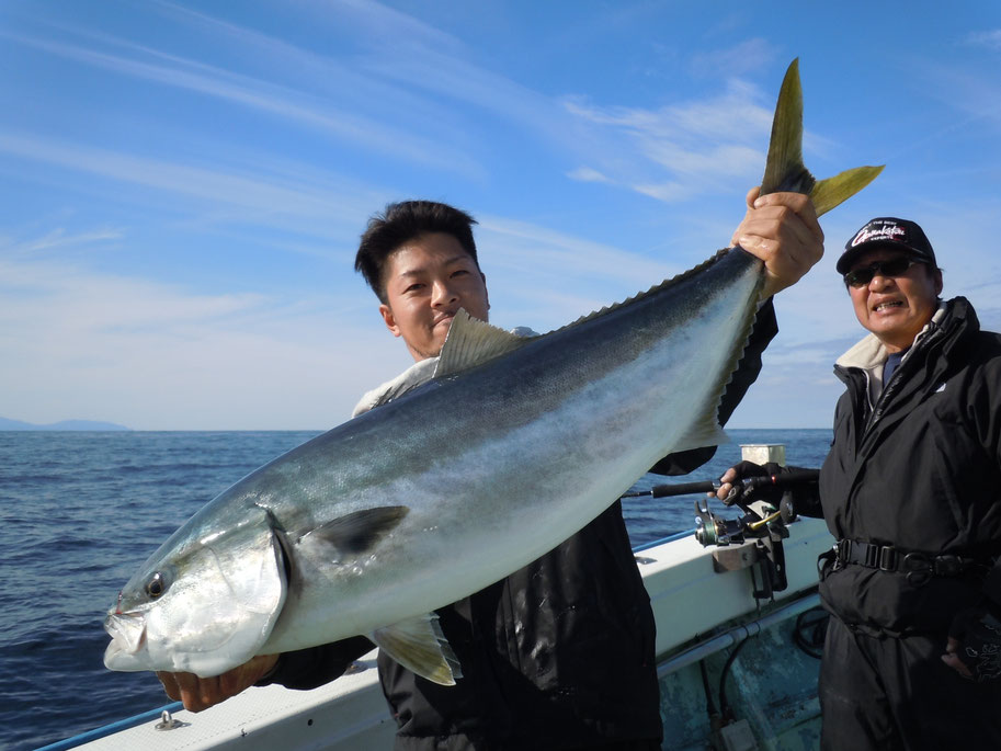 約1ｍ10ｋｇ　今年初寒鰤　おめでとうございます