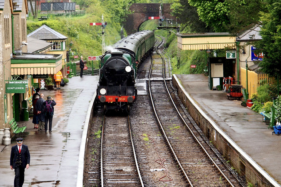 The view from my 'happy place' the footbridge at Alresford Station