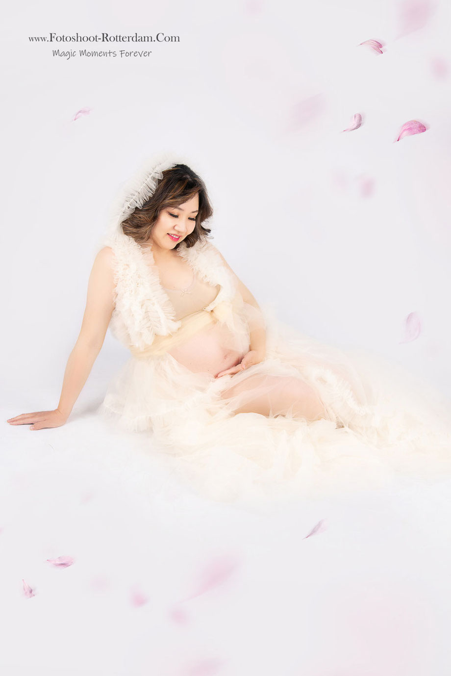 pregnancy shoot in white dress