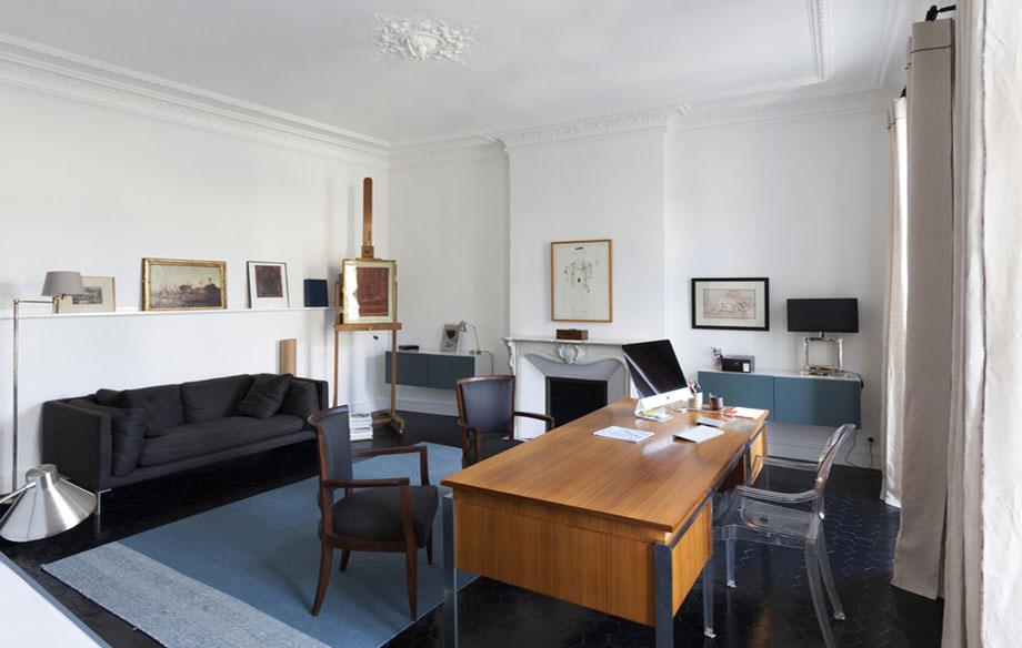 Décoration du bureau d'un appartement rénové à Marseille