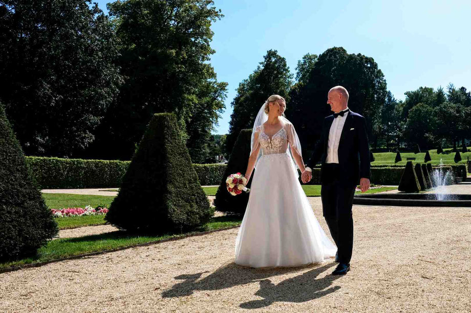 zur galerie - hochzeitsfotograf bad driburg, hochzeitsfotografie bad driburg, fotograf bad driburg, standesamtliche trauung bad driburg, hochzeit in bad driburg, heiraten in bad driburg, fotostudio bad driburg