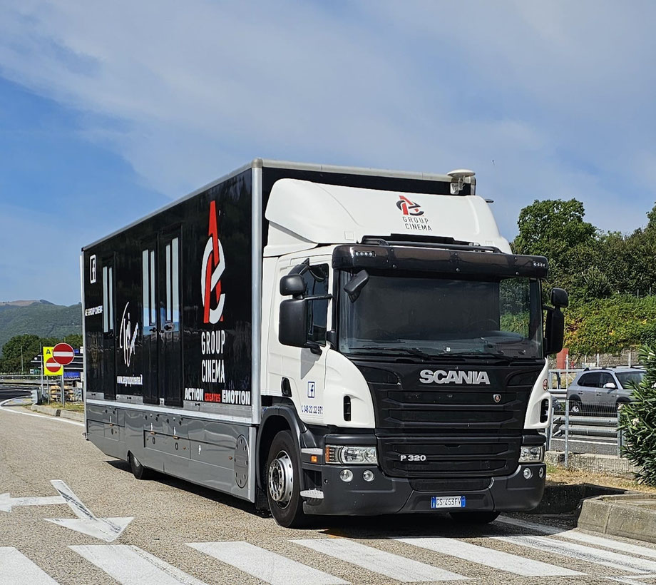 motorhome tricamper