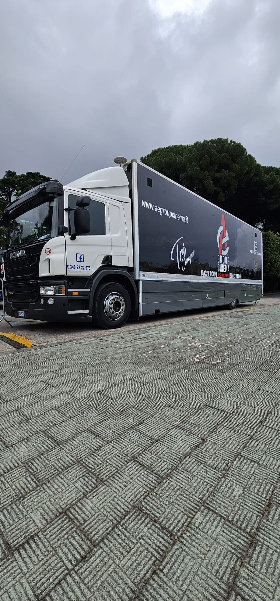 motorhome tricamper