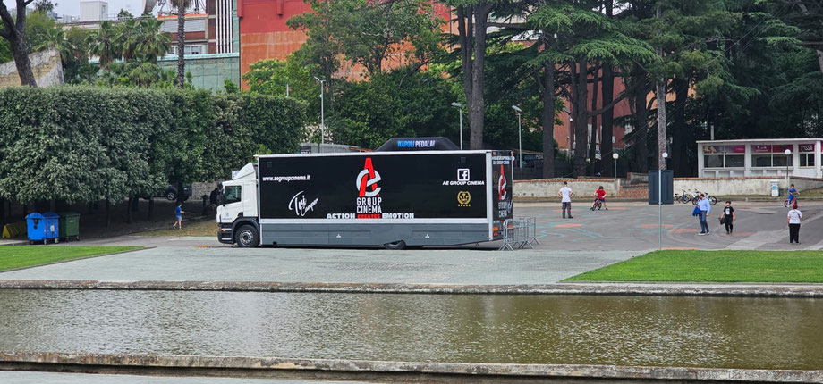 motorhome tricamper