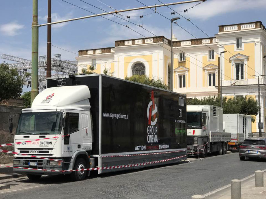 hospitality truck, motorhome