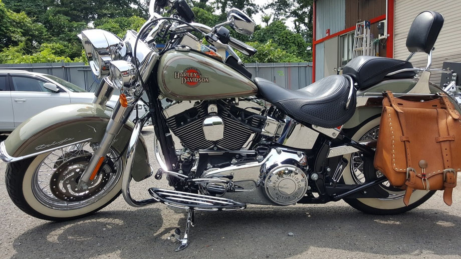 ハーレー・ソフテイル・デラックス 日本上陸１００周年記念限定車 バイクコーティング