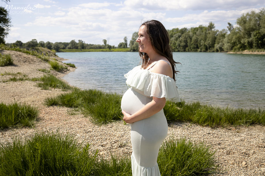 Fotografin Deggendorf schwanger Babybauch Donau