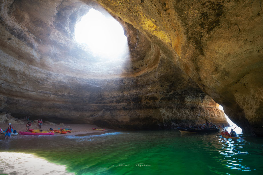                                                "THE CAVE OF HEAVEN". Gorgeus place in Algarve coast, Portugal.