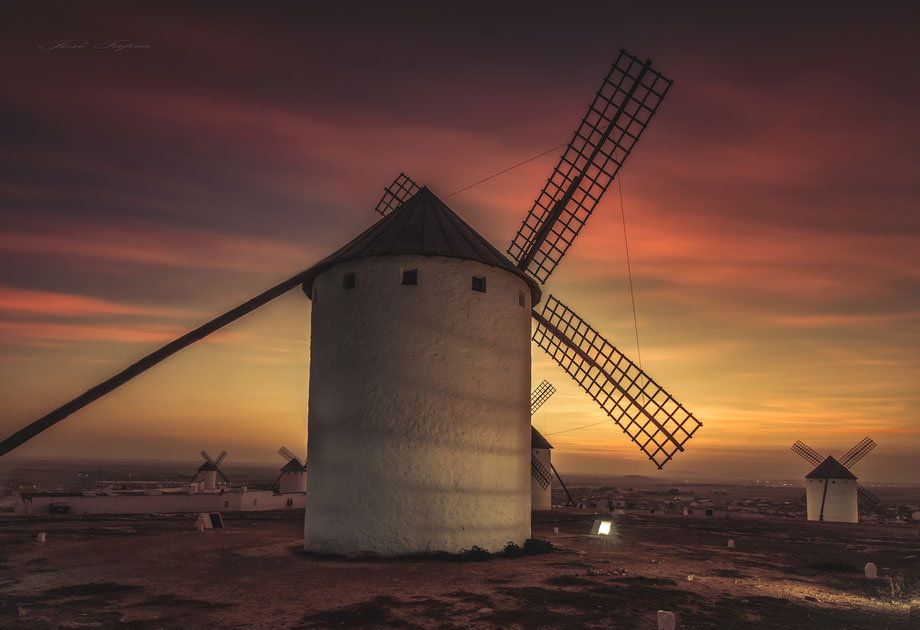 "FALLING INTO THE DARK". La Mancha at sunset, Spain.