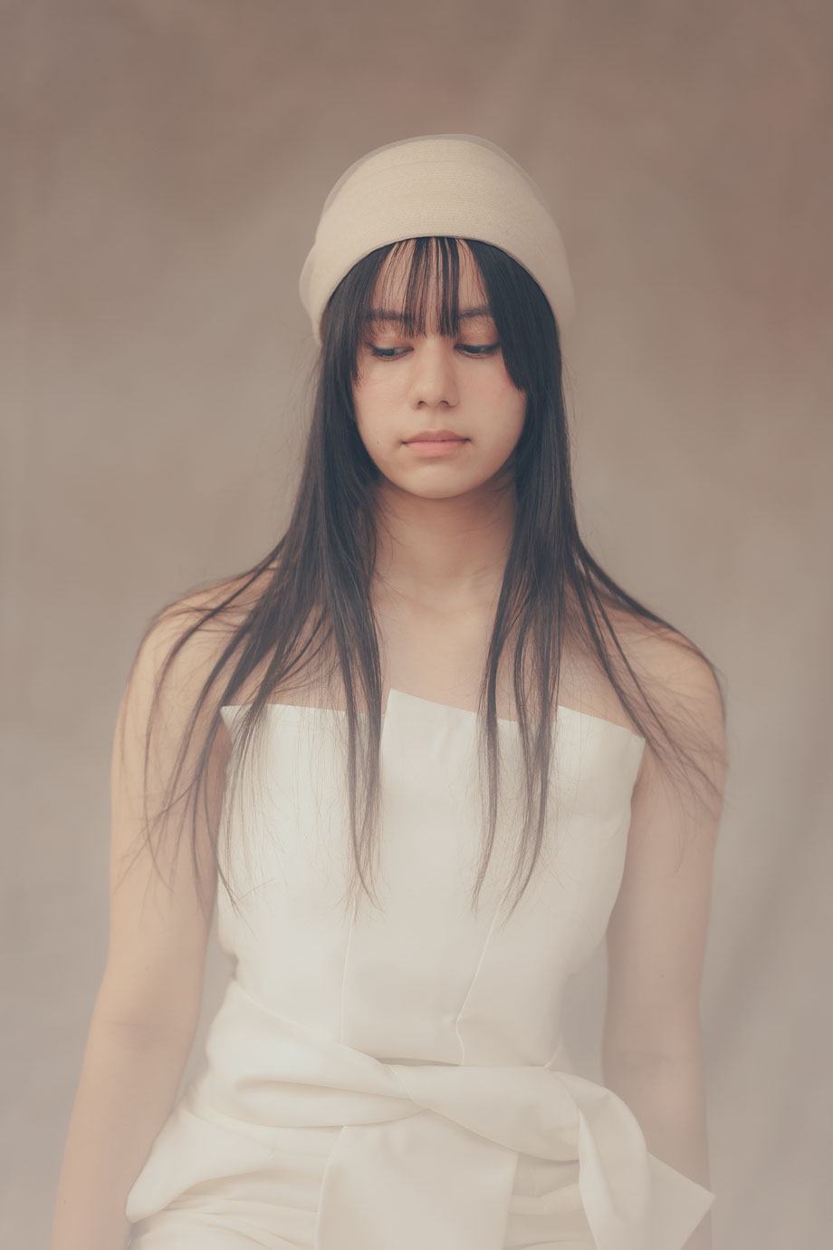 テテ　サロン・ド・シャポー　19AW