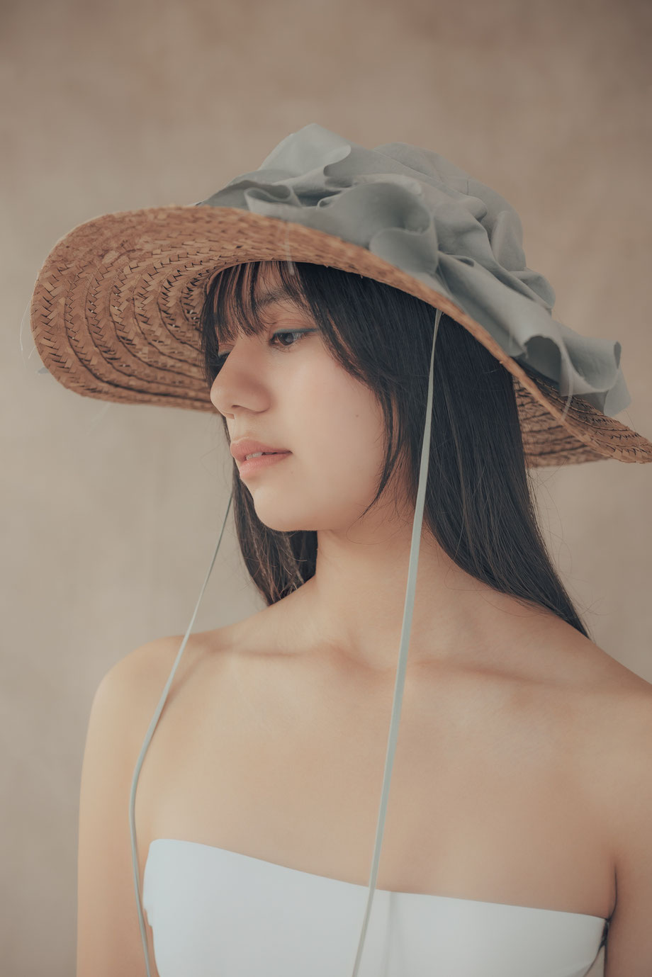 テテ　サロン・ド・シャポー　19AW
