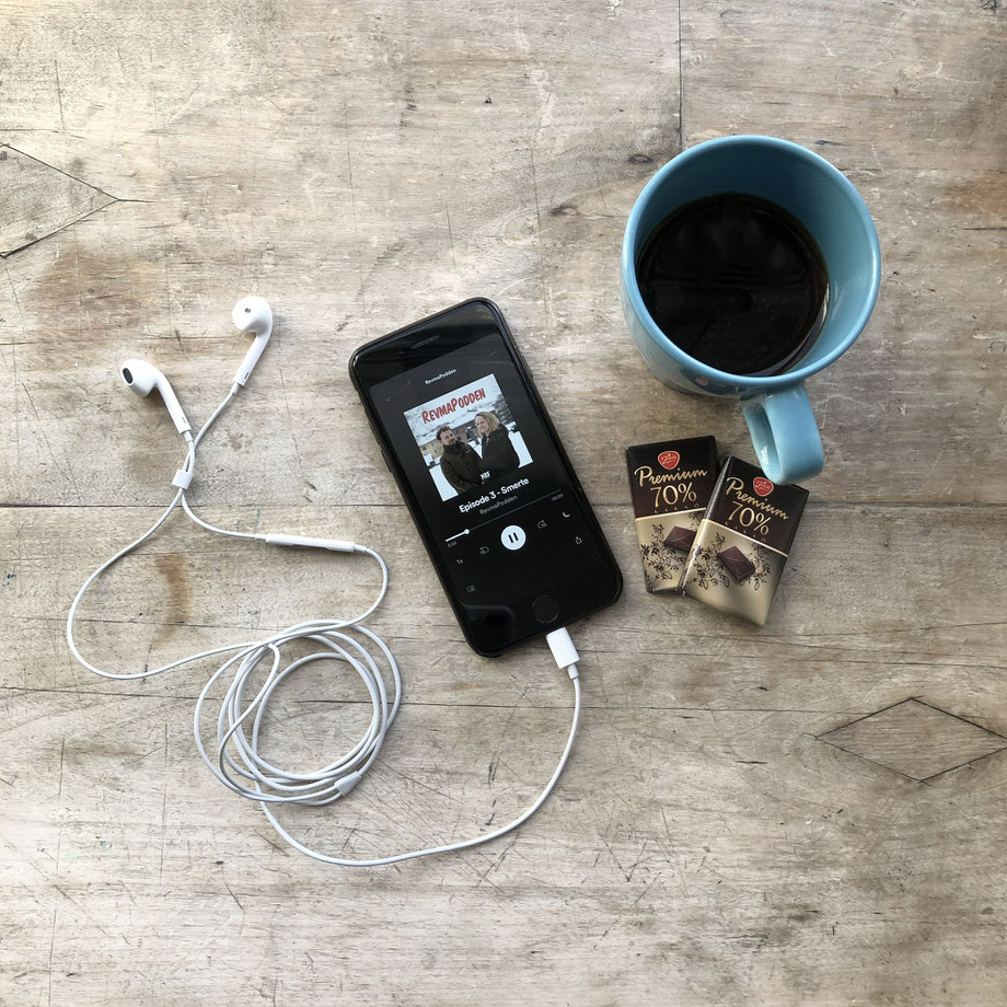 Ein Podcast kann auf vielen verschiedenen Endgeräten gehört werden und bietet den Hörern eine unglaublich flexible Nutzung