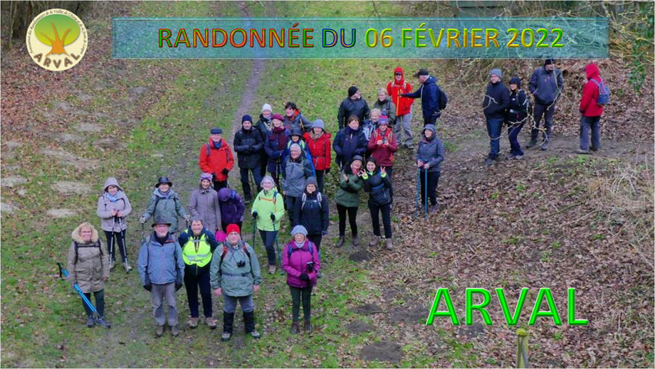CLIQUER CI-DESSUS POUR VOIR TOUTES LES PHOTOS