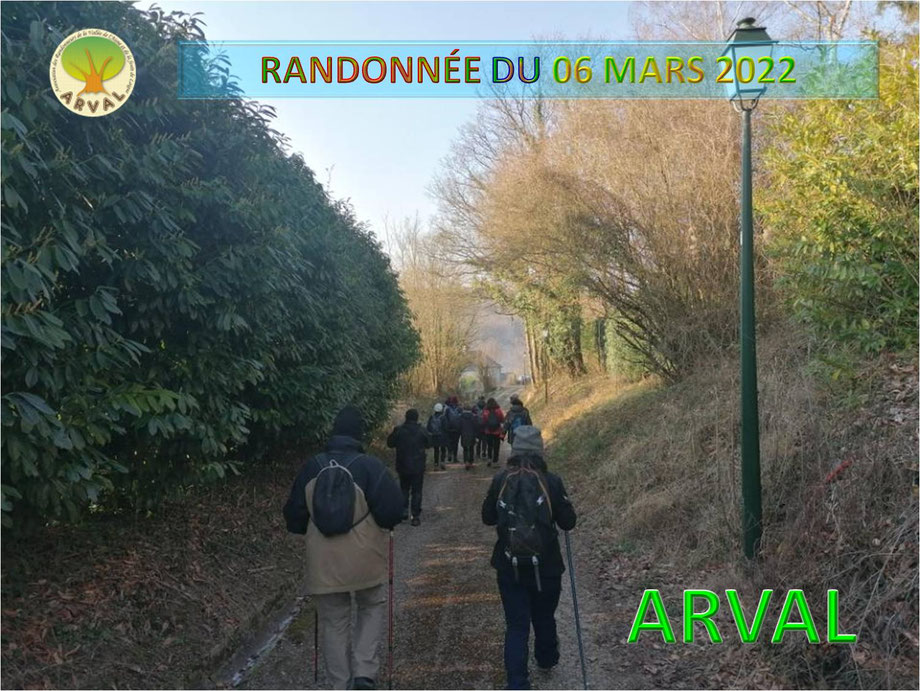 CLIQUER CI-DESSUS POUR VOIR TOUTES LES PHOTOS