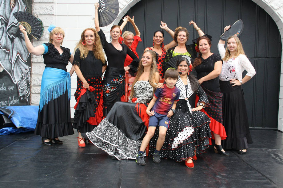 Studio España - Casa Pardo - Patricia Pardo - Oud-Geleen - Geleen - Sittard - Limburg - Flamenco les - Flamenco Shows -Flamenco Workshops - Spaanse les - Spaanse Conversatieles - Spaans dansen - Spaanse dans - Spaans spreken - hablar español